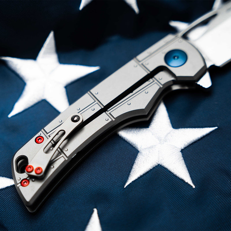Laden Sie das Bild in Galerie -Viewer, Designer-Messer "P-51 Damast"
