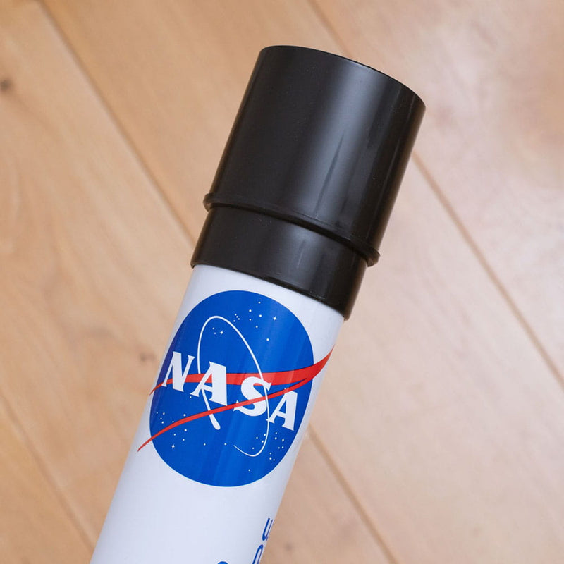 Laden Sie das Bild in Galerie -Viewer, Teleskop mit Stativ "NASA" Artikelbild 4