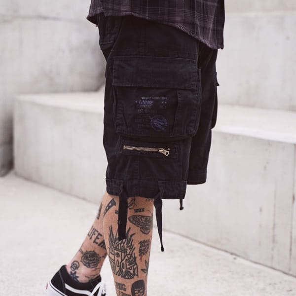 Laden Sie das Bild in Galerie -Viewer, Cargo-Shorts "Savage" von Brandit Artikelbild 5