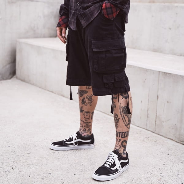 Laden Sie das Bild in Galerie -Viewer, Cargo-Shorts "Savage" von Brandit Artikelbild 3