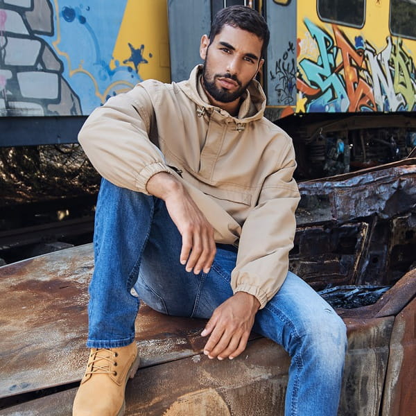 Laden Sie das Bild in Galerie -Viewer, Sommer Windbreaker von Brandit Artikelbild 3