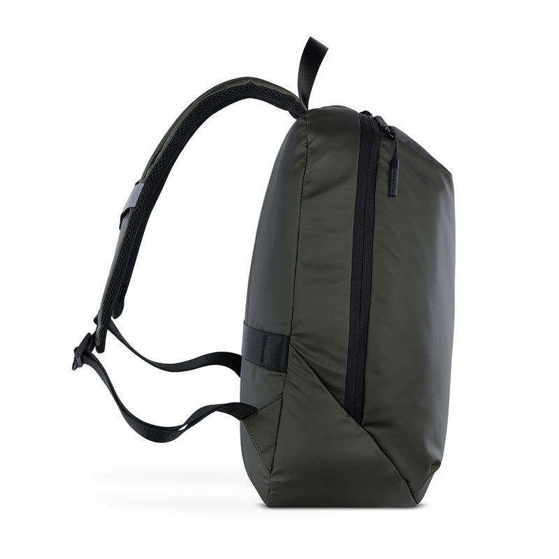 Laden Sie das Bild in Galerie -Viewer, Bugatti Rucksack