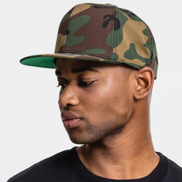 Laden Sie das Bild in Galerie -Viewer, Classic Snapback "Camo" Artikelbild 2