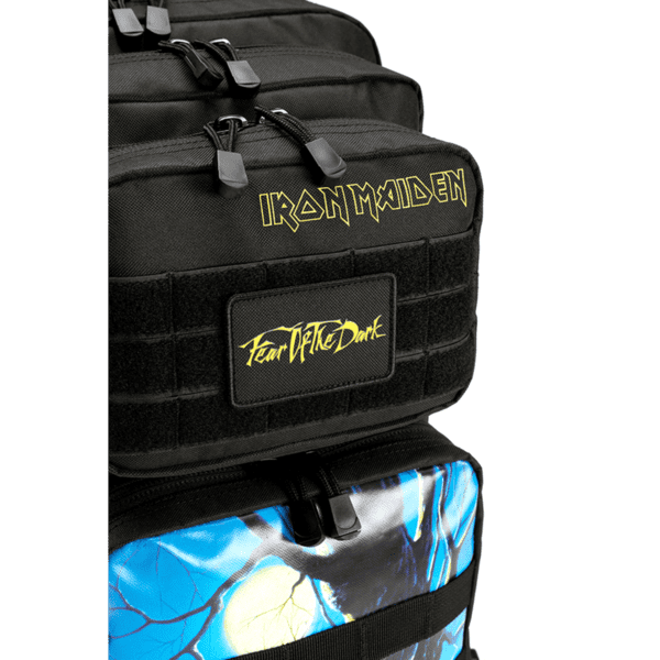 Laden Sie das Bild in Galerie -Viewer, Iron Maiden Rucksack &quot;Fear of the Dark&quot; Artikelbild 3
