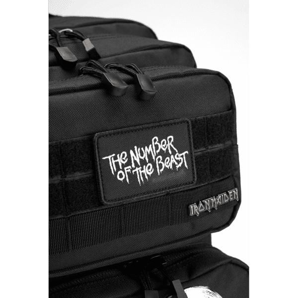 Laden Sie das Bild in Galerie -Viewer, Iron Maiden Rucksack "EDDIE" Artikelbild 7