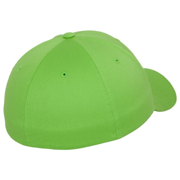 Laden Sie das Bild in Galerie -Viewer, Flexfit Cap "Fresh Green" Artikelbild 3
