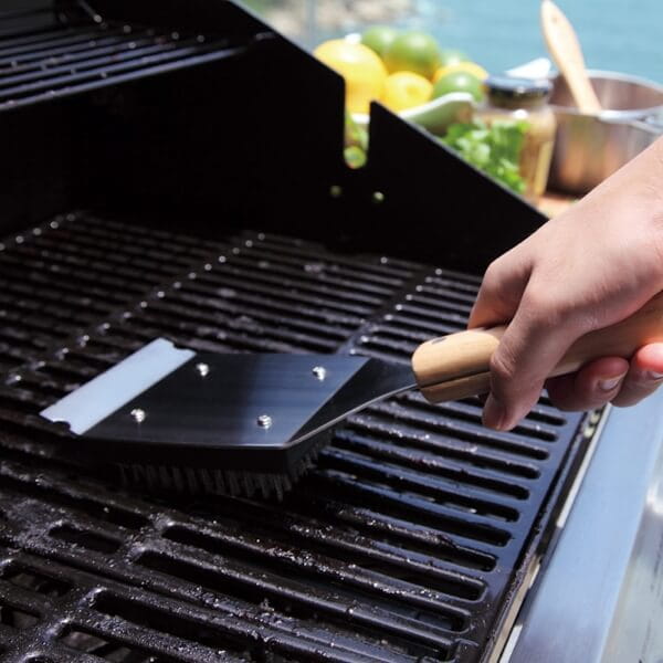 Laden Sie das Bild in Galerie -Viewer, Jim Beam Grillbürste mit Wechselaufsätzen Artikelbild 1