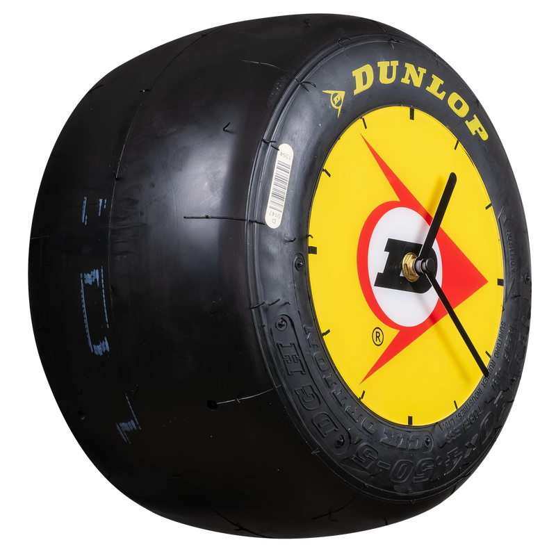 Laden Sie das Bild in Galerie -Viewer, Kartreifen Wanduhr "DUNLOP"