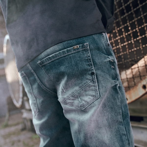Laden Sie das Bild in Galerie -Viewer, Denim Jeans "Will" von Brandit Artikelbild 4