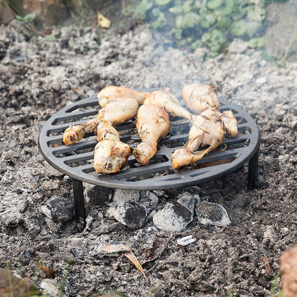 Laden Sie das Bild in Galerie -Viewer, Feuerrost Artikelbild 1