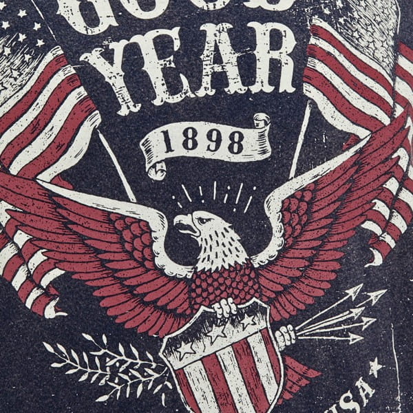 Laden Sie das Bild in Galerie -Viewer, Goodyear T-Shirt "Jamestown" Artikelbild 3