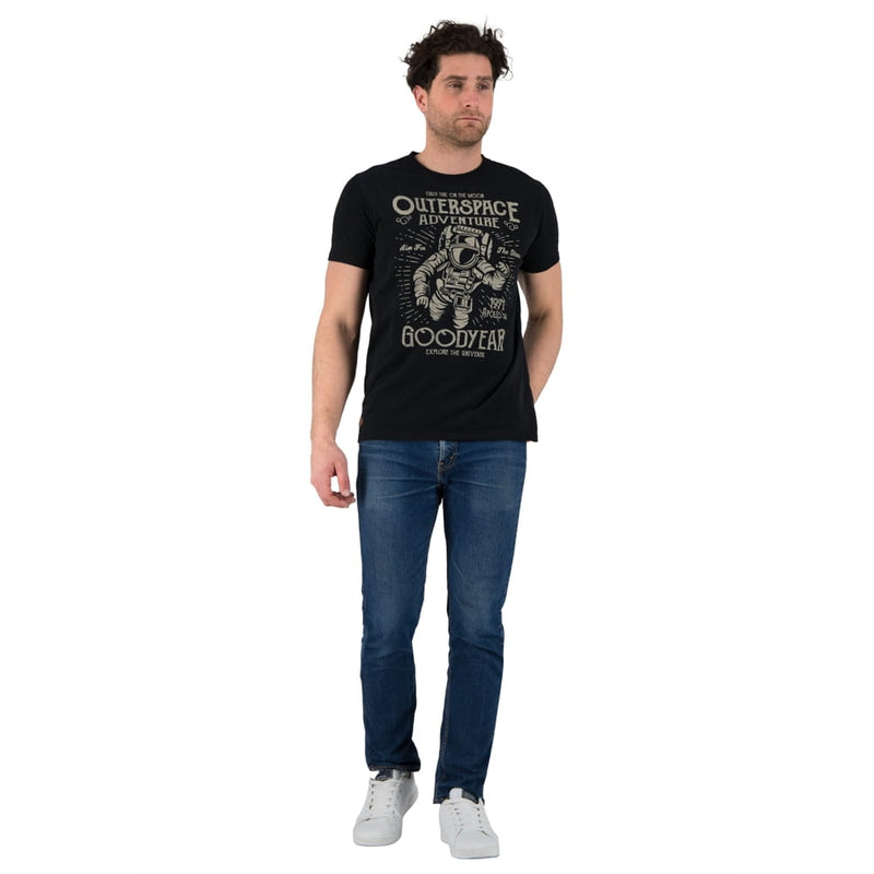 Laden Sie das Bild in Galerie -Viewer, Goodyear T-Shirt "Outerspace" Artikelbild 3