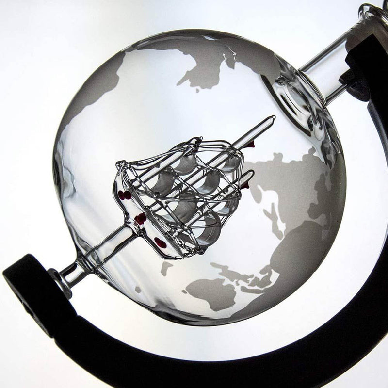 Laden Sie das Bild in Galerie -Viewer, Dekantierer-Geschenkset "Globus" Artikelbild 2