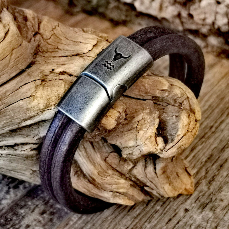 Laden Sie das Bild in Galerie -Viewer, Lederarmband im Vintage Look Artikelbild 1