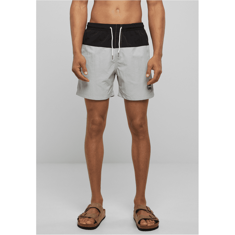 Laden Sie das Bild in Galerie -Viewer, Badeshorts von Urban Classics Artikelbild 1