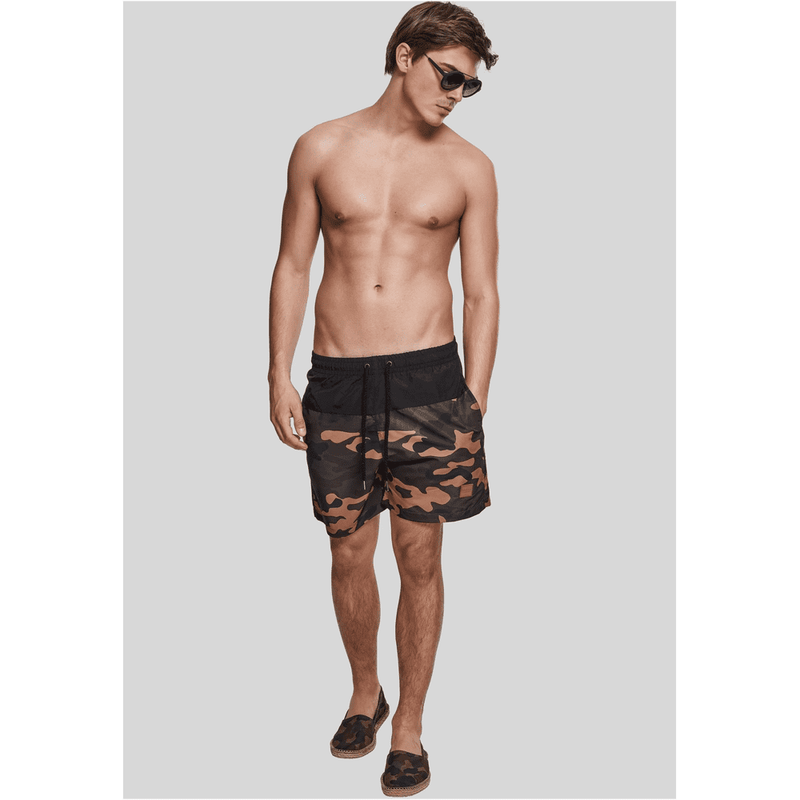 Laden Sie das Bild in Galerie -Viewer, Camo Badeshorts von Urban Classics Artikelbild 1
