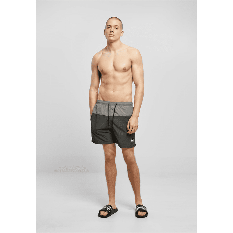 Laden Sie das Bild in Galerie -Viewer, Badeshorts von Urban Classics Artikelbild 10