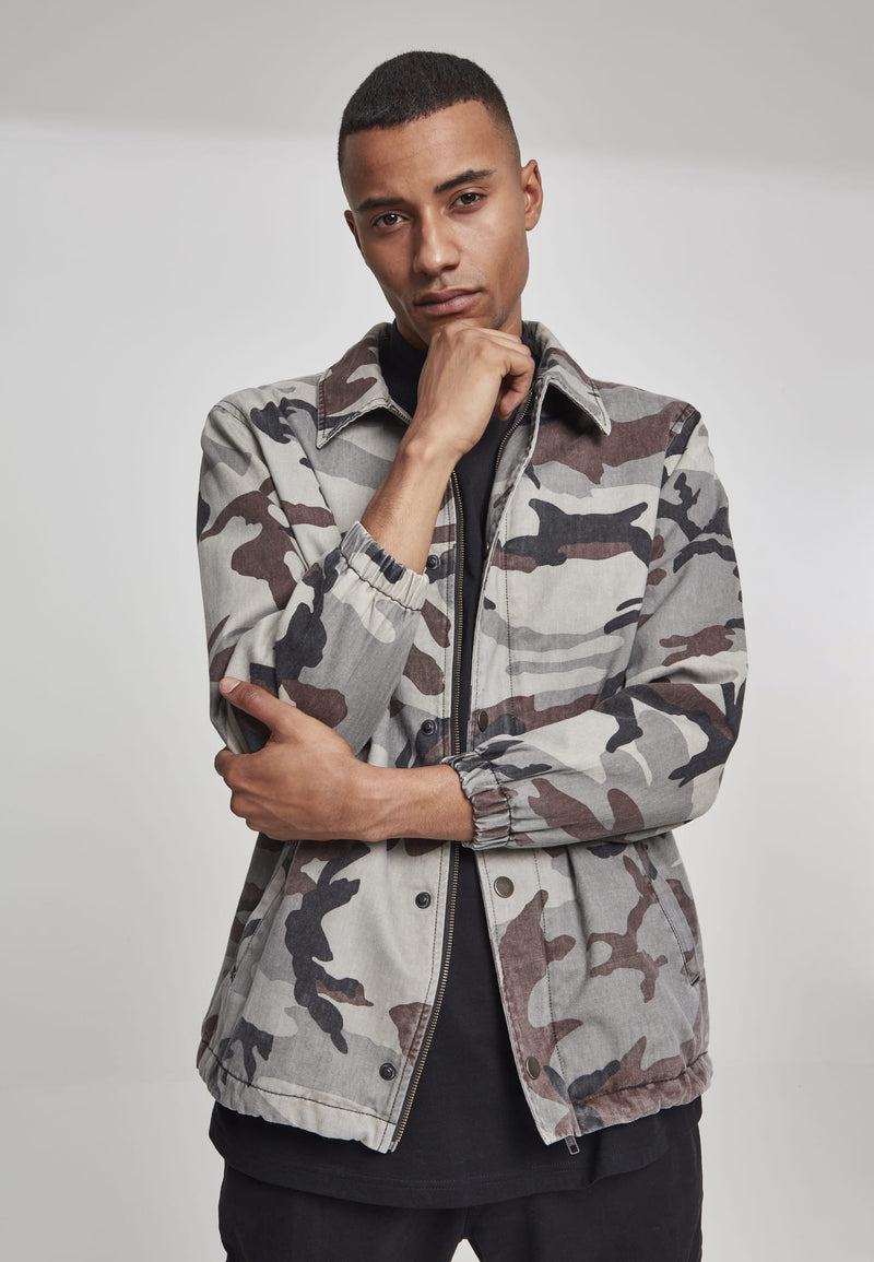 Laden Sie das Bild in Galerie -Viewer, Leichte Baumwolljacke "Camo" von Urban Classics Artikelbild 1