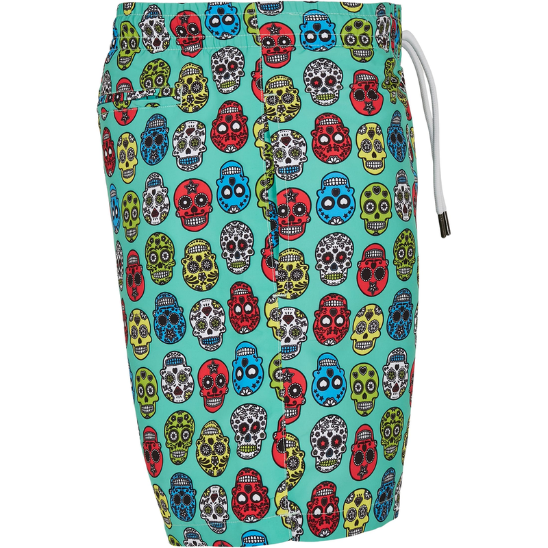 Laden Sie das Bild in Galerie -Viewer, Badeshorts "Skull" von Urban Classics Artikelbild 2