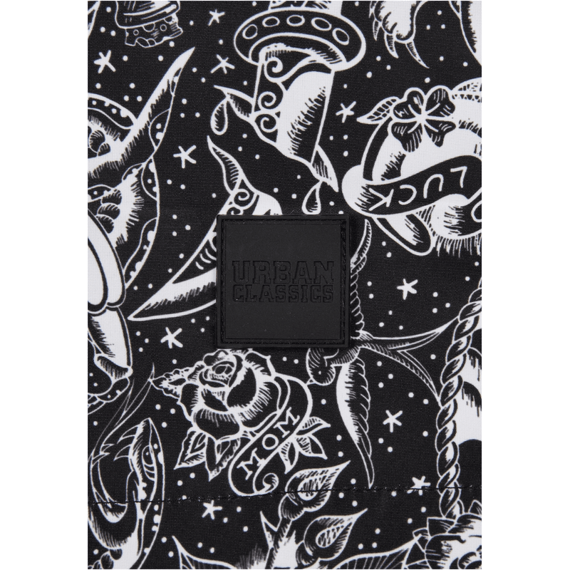 Laden Sie das Bild in Galerie -Viewer, Badeshorts "Tattoo" von Urban Classics Artikelbild 9