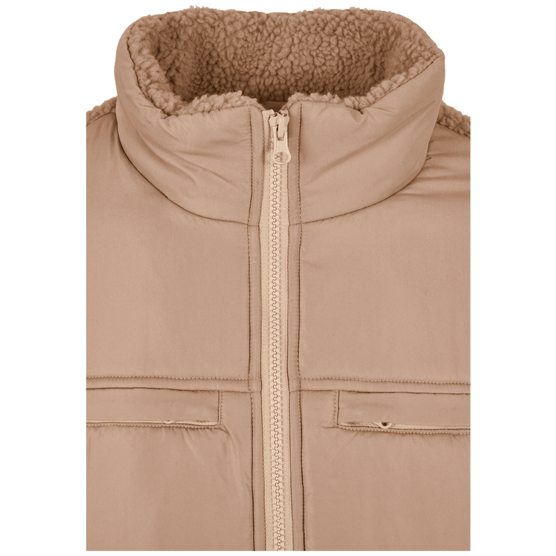 Laden Sie das Bild in Galerie -Viewer, Patched Sherpa Jacket Artikelbild 7