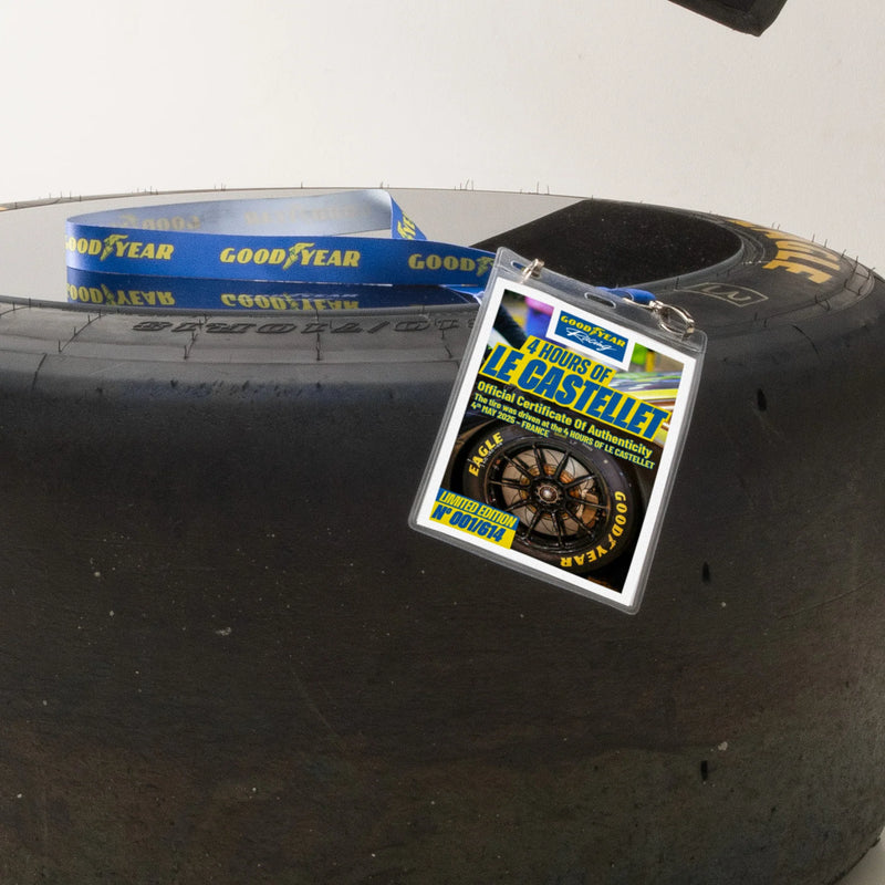 Laden Sie das Bild in Galerie -Viewer, Goodyear Eagle 2-in-1 Reifentisch "Le Castellet" - schwarz