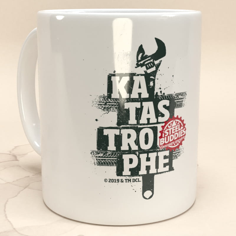 Laden Sie das Bild in Galerie -Viewer, Steel Buddies Tasse &quot;Katastrophe&quot; Artikelbild 1
