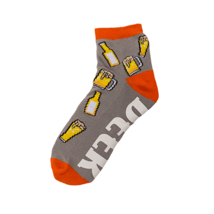 Laden Sie das Bild in Galerie -Viewer, Socken mit rutschfester Sohle "Bring Beer"