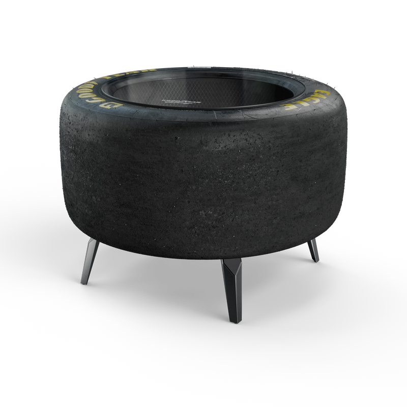 Laden Sie das Bild in Galerie -Viewer, Goodyear Eagle Reifen Tisch „ELMS Portimao 2025“