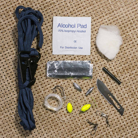 Survival Kit - 12in1 Outdoor-Tool Artikelbild 3