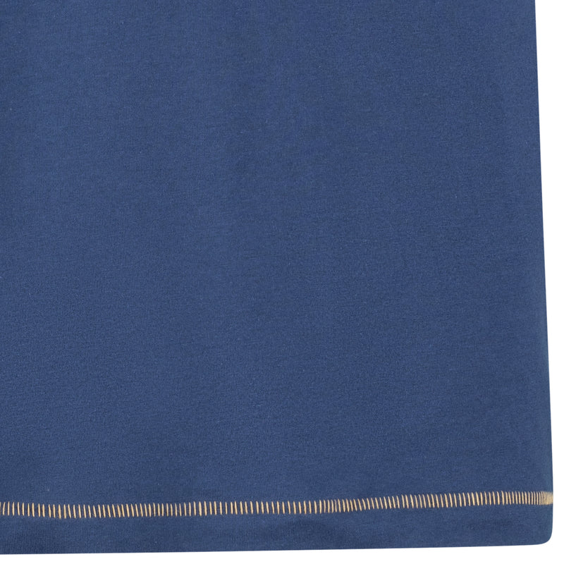 Laden Sie das Bild in Galerie -Viewer, T-Shirt von Adamo
