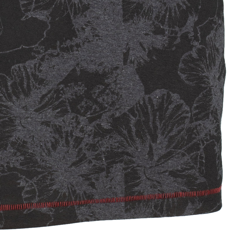 Laden Sie das Bild in Galerie -Viewer, T-Shirt von Adamo
