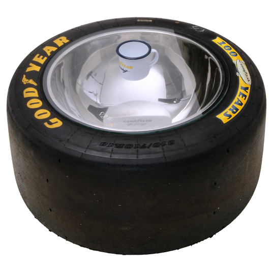 Goodyear Eagle Reifen 2-in-1 Tisch 
