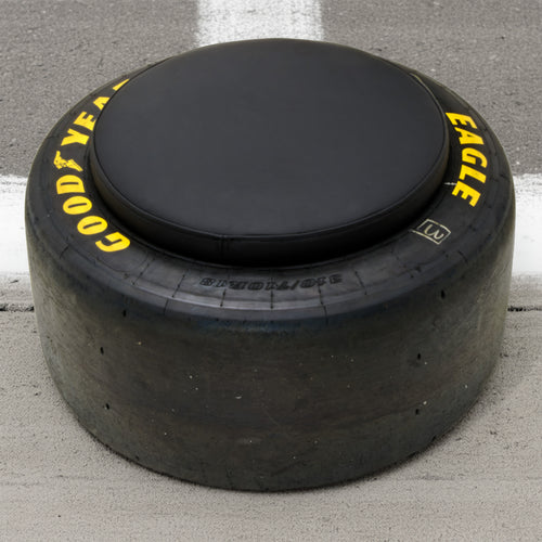 Goodyear Eagle Reifenhocker 
