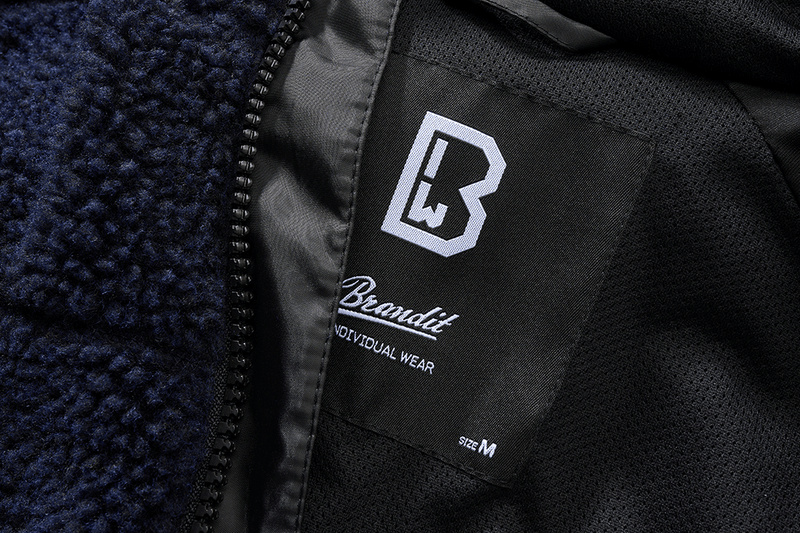Laden Sie das Bild in Galerie -Viewer, Teddyfleece Kapuzenjacke von Brandit
