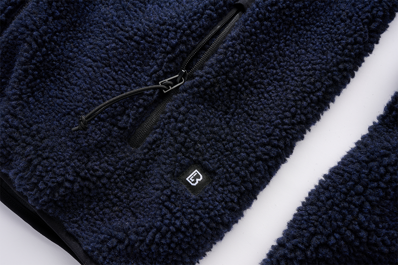 Laden Sie das Bild in Galerie -Viewer, Teddyfleece Kapuzenjacke von Brandit

