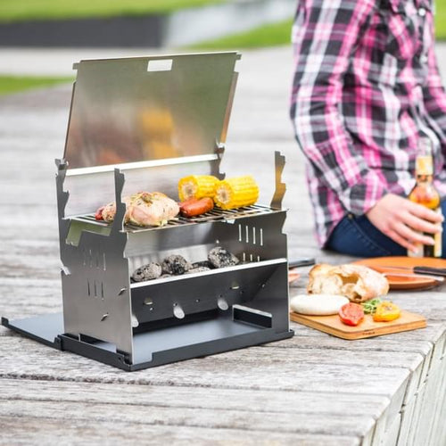 Outdoor-Grill aus Edelstahl mit Alu-Koffer Artikelbild 1