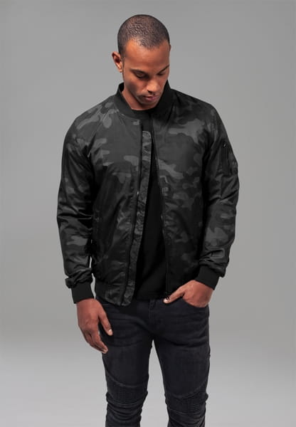 Leichte Bomberjacke 