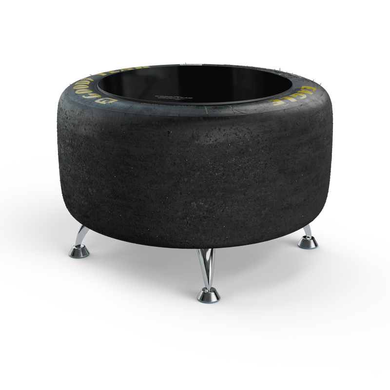 Laden Sie das Bild in Galerie -Viewer, Goodyear Eagle Reifen Tisch „ELMS Portimao 2025“
