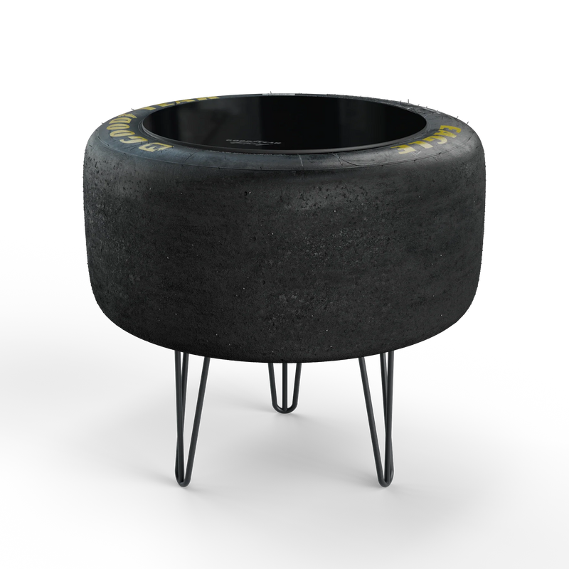 Laden Sie das Bild in Galerie -Viewer, Goodyear Eagle Reifen Tisch „ELMS Portimao 2025“
